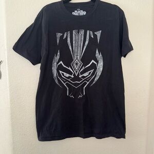 Marvel Black Panther Tee - Black and white
